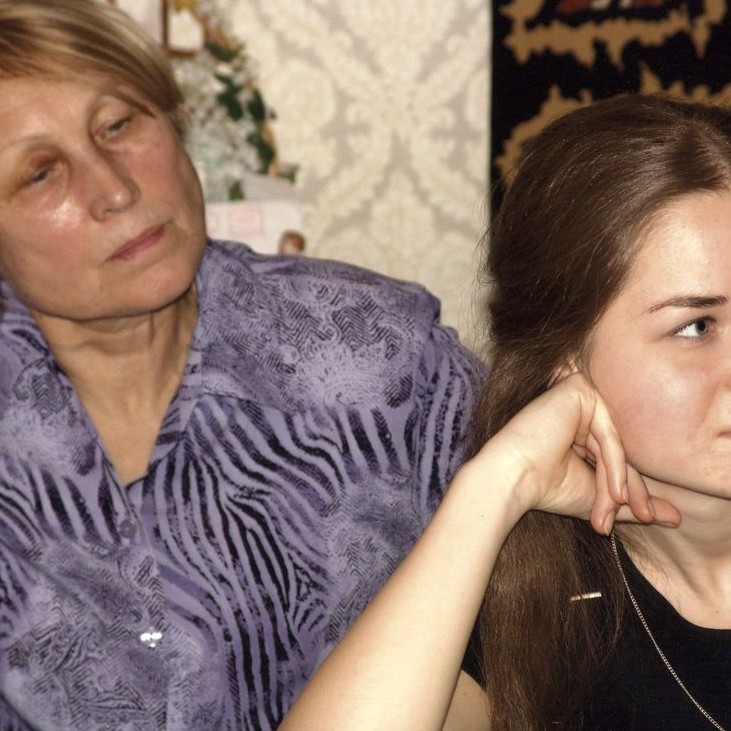 Светлана Ивановна Распутина с внучкой Антониной. Из семейного архива В.Г.Распутина.